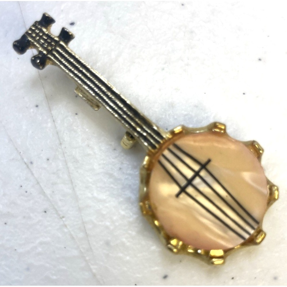 Vintage Pin Banjo Figural Mother of Pearl Brooch Estate Mid Century 1.5" - Picture 2 of 7